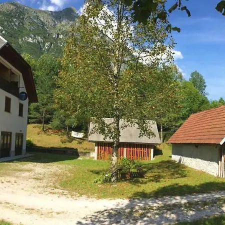 Hisa Patricija * Soča
