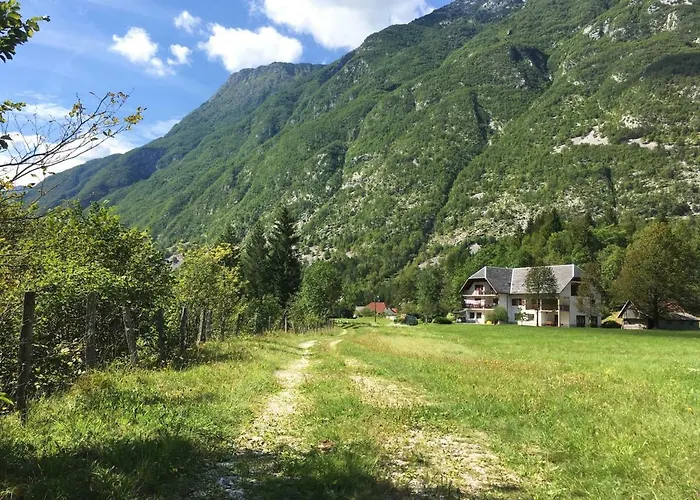 Hisa Patricija Appartement Soča